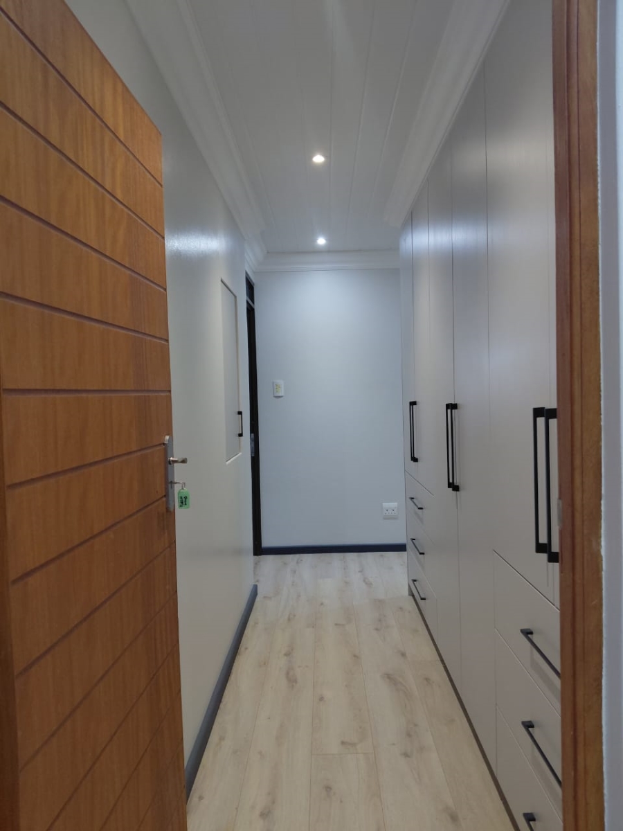 3 Bedroom Property for Sale in Stilbaai Wes Western Cape